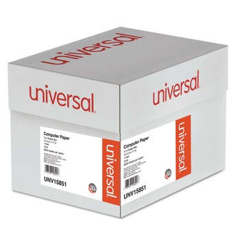 Universal UNV15851 14.88 in. x 11 in. 18 lbs. 1-Part Printout Paper - White/Green Bar (2600/Carton)