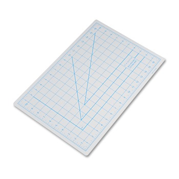 X-ACTO X7761 12 in. x 18 in. Size 1 in. Grid Nonslip Bottom Self-Healing Cutting Mat - Gray