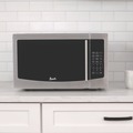 Breakroom Supplies | Avanti MT116V4M 1000 W 1.1 cu. ft. Stainless Steel Microwave Oven - Mirror-Finish image number 8