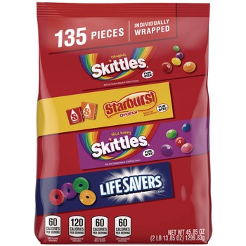 MARS 459752 45.85 oz 135-Piece Individually Wrapped Fun Size Fruity Candy Assortment - Skittles/Starburst and Life Savers
